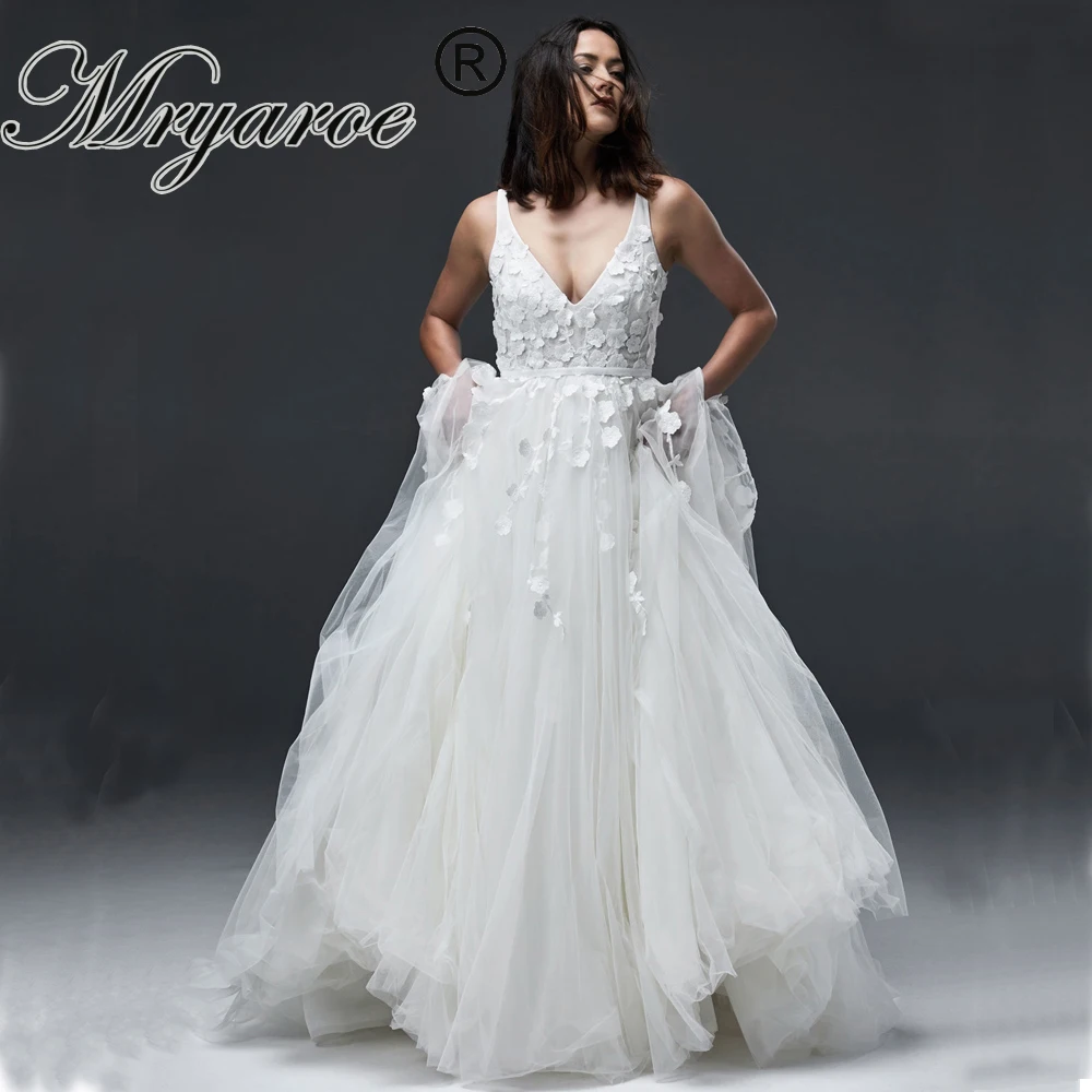 Mryarce Open Back Wedding Dress 2019 Sleeves Sexy V Neck 3D Flowers Charming Bridal Gowns With Buttons On
Mryarce Open Back Wedding Dress 2019 Sleeves Sexy V Neck 3D Flowers Charming Bridal Gowns With Buttons On