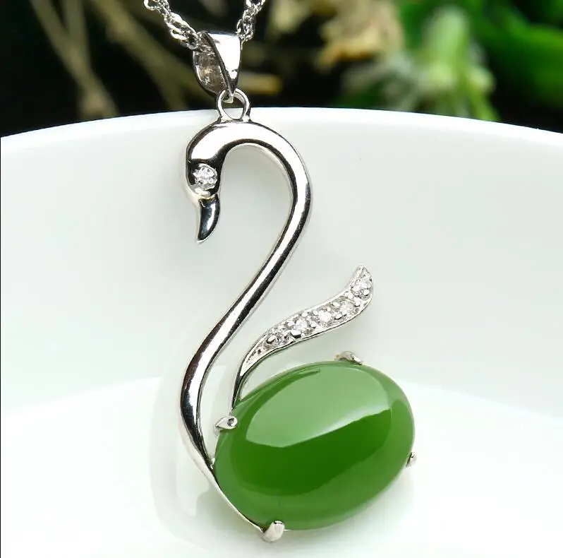 925 silver Gold Natural Green HeTian Yu Gem Stone Inlay Swan Design Lucky Pendant Necklace + certificate Fine Jewelry
925 silver Gold Natural Green HeTian Yu Gem Stone Inlay Swan Design Lucky Pendant Necklace + certificate Fine Jewelry