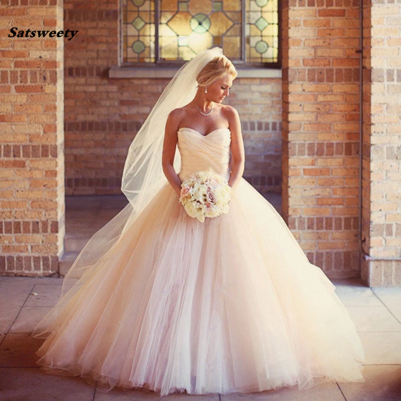 Vestidos De Novia Real Sample Ball Gown Luxury Sweetheart Tulle Bridal Gowns Puffy Champagne Dresses For Wedding
Vestidos De Novia Real Sample Ball Gown Luxury Sweetheart Tulle Bridal Gowns Puffy Champagne Dresses For Wedding