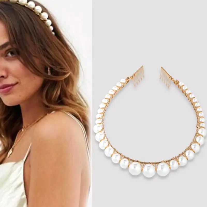 European Retro Palace Metallic Headband Women Girls Big Imitation Pearls Comb Design Hair Hoop Beading Wedding Jewelry Headwear
European Retro Palace Metallic Headband Women Girls Big Imitation Pearls Comb Design Hair Hoop Beading Wedding Jewelry Headwear