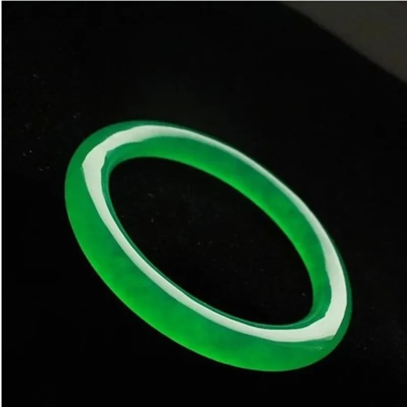 High Quality Green Malay Jadee Bangles Beautiful Round Bar Bracelets Bangles Pretty Women's Stone Jewelry
High Quality Green Malay Jadee Bangles Beautiful Round Bar Bracelets Bangles Pretty Women's Stone Jewelry