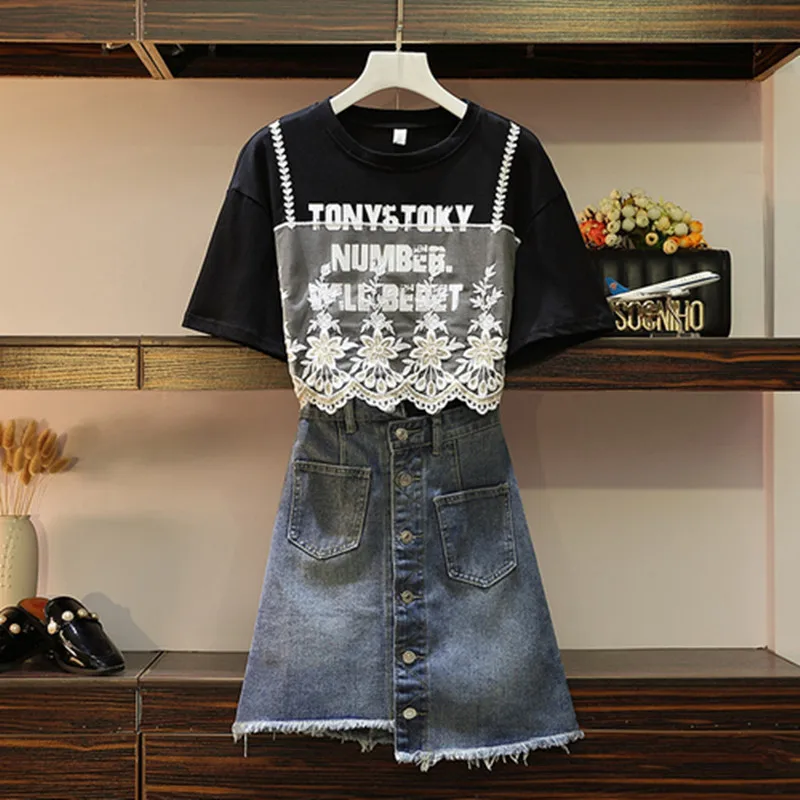 New Arrival2019 Summer Plus Size Denim Skirt 2 Piece Set Women Letter Print Lace Embroidery T Shirt+Mini Tassel Jean Skirts Suit
New Arrival2019 Summer Plus Size Denim Skirt 2 Piece Set Women Letter Print Lace Embroidery T Shirt+Mini Tassel Jean Skirts Suit