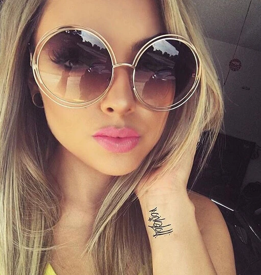 Vintage Round Big Size Oversized lens Mirror Sunglasses Women Brand Designer Metal Frame Lady Sun Glasses Lady Cool Retro
Vintage Round Big Size Oversized lens Mirror Sunglasses Women Brand Designer Metal Frame Lady Sun Glasses Lady Cool Retro