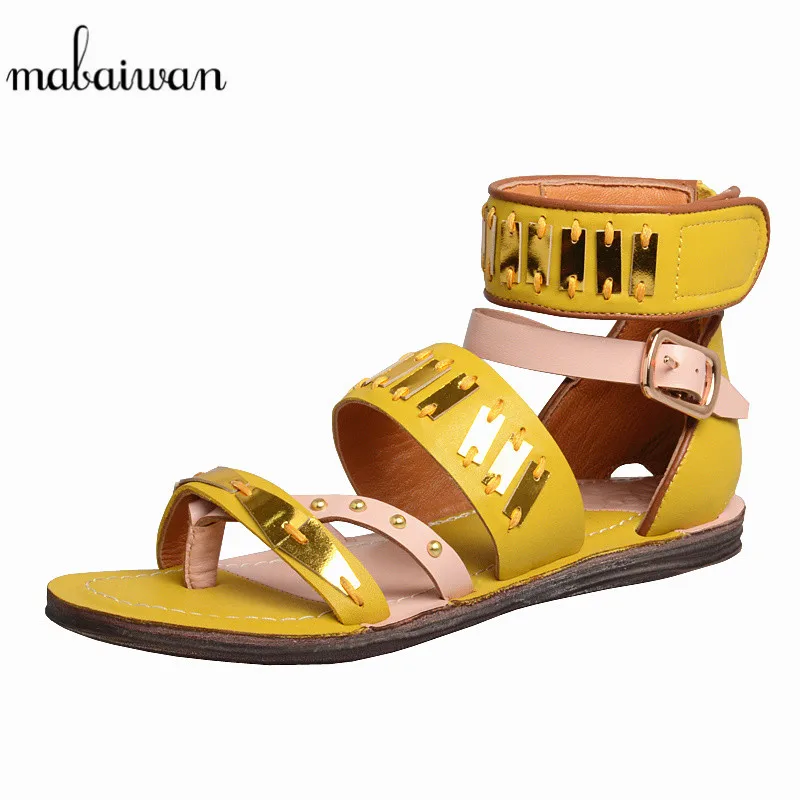 Mabaiwan Casual Women Sandals Buckle Genuine Leather Slippers Rivet Ladies Gladiator Shoes Woman Zapatos Mujer Flats Flip Flops
Mabaiwan Casual Women Sandals Buckle Genuine Leather Slippers Rivet Ladies Gladiator Shoes Woman Zapatos Mujer Flats Flip Flops