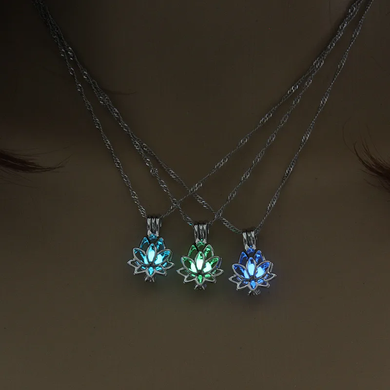 Trendy Silver Color Alloy Lotus Flower Luminous Glow In The Dark Crescent Pendant Necklace For Women Jewelry
Trendy Silver Color Alloy Lotus Flower Luminous Glow In The Dark Crescent Pendant Necklace For Women Jewelry