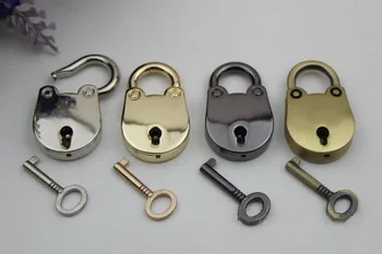 Bag kitten lock act the role ofing is tasted hardware accessories decorate the padlock bags the elliptical locks
Bag kitten lock act the role ofing is tasted hardware accessories decorate the padlock bags the elliptical locks
