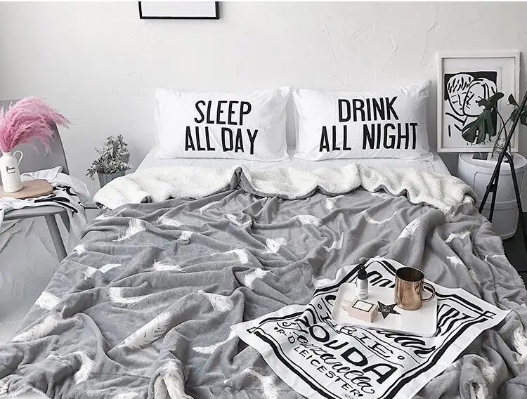 Warm Double-layer Bedding Throw Blanket Nordic Brief Design Feather Leaves pattern polyester sherpa office car nap Throw
Warm Double-layer Bedding Throw Blanket Nordic Brief Design Feather Leaves pattern polyester sherpa office car nap Throw