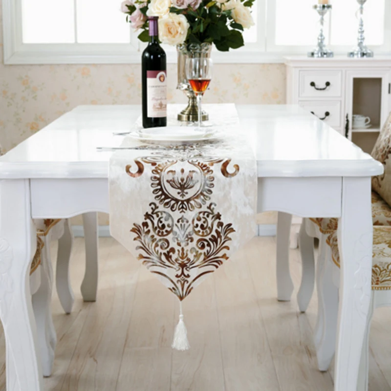 Table Runner Table Flag Dining Modern Gift Table Flag European luxury Runner Table Cloth Royal fabric Runner Mats Home HG0379
Table Runner Table Flag Dining Modern Gift Table Flag European luxury Runner Table Cloth Royal fabric Runner Mats Home HG0379
