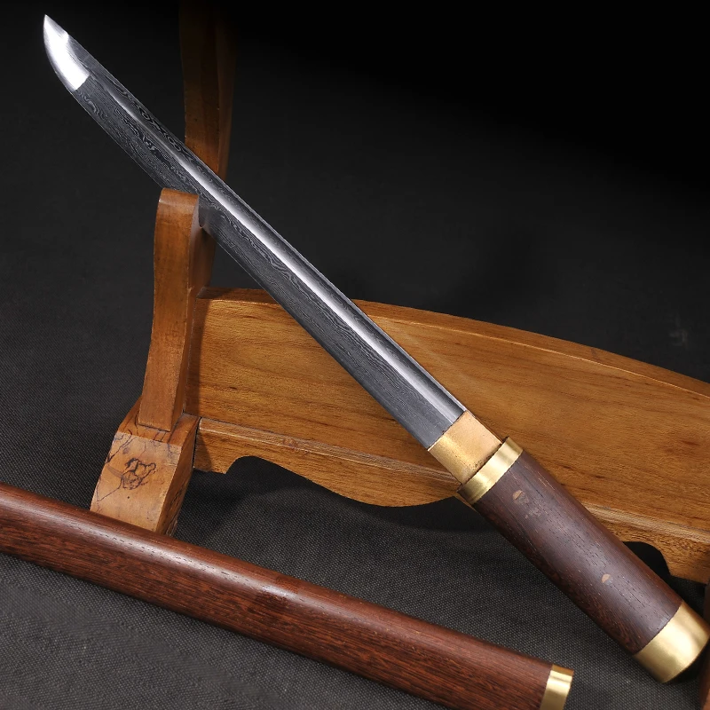 Chinese Tang Dynasty Sword Straight Blade Damascus Folded Steel Hand-made Funcational real Sword very sharp
Chinese Tang Dynasty Sword Straight Blade Damascus Folded Steel Hand-made Funcational real Sword very sharp