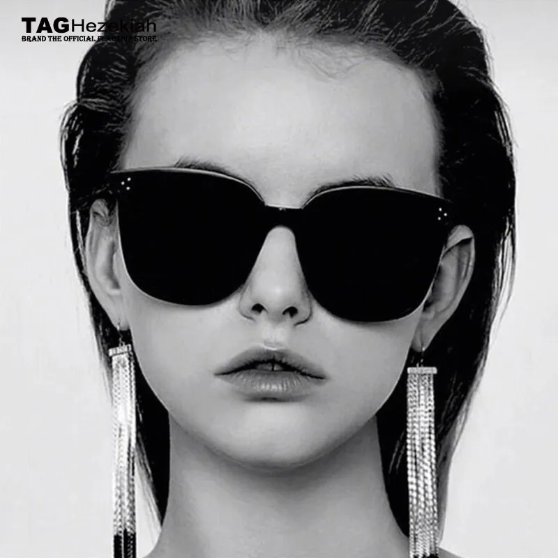 Round New 2019 gentle Fashion Women Colour Luxury Flat Top Cat Eye Sunglasses Elegant oculos de sol men oversized Sun glasses
Round New 2019 gentle Fashion Women Colour Luxury Flat Top Cat Eye Sunglasses Elegant oculos de sol men oversized Sun glasses