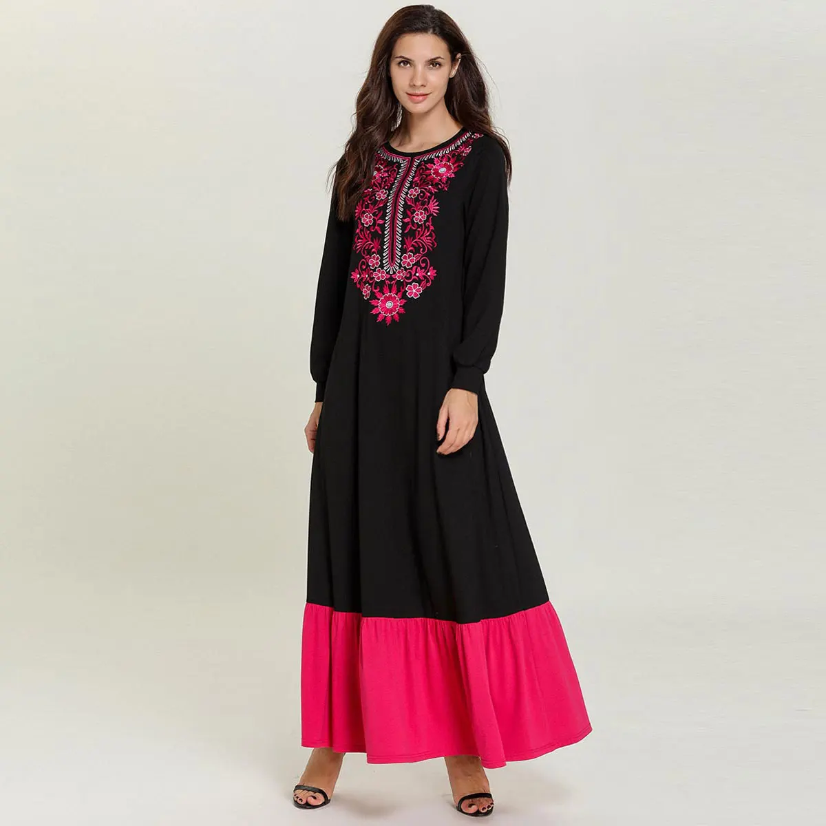Autumn Women Knitted Embroidery Muslim Dress Plus Size Arab Evening Modest Fashion Islamic Kaftan Party Dubai Abaya VKDR1707
Autumn Women Knitted Embroidery Muslim Dress Plus Size Arab Evening Modest Fashion Islamic Kaftan Party Dubai Abaya VKDR1707