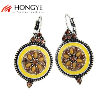 5 s Crystal Vintage Ethnic Simulated Crystal Charms Enameling Beads Clip on drop Earrings Bijoux for Women
5 s Crystal Vintage Ethnic Simulated Crystal Charms Enameling Beads Clip on drop Earrings Bijoux for Women