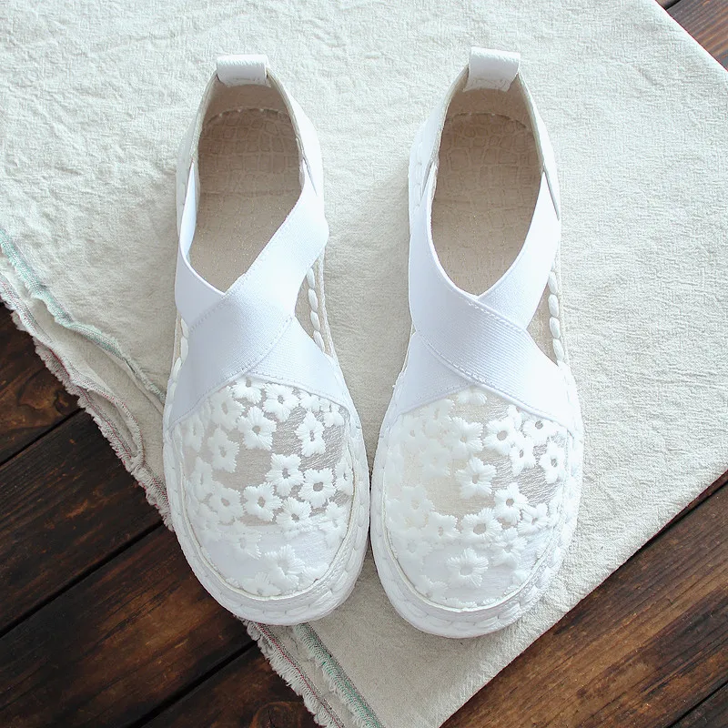 2019 summer Mori retro literary lace sandals casual white shoes super soft bottom handmade flat women's shoes
2019 summer Mori retro literary lace sandals casual white shoes super soft bottom handmade flat women's shoes