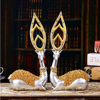 Christmas deer arts and crafts, creative wedding decoration gifts, desktop display gifts
Christmas deer arts and crafts, creative wedding decoration gifts, desktop display gifts