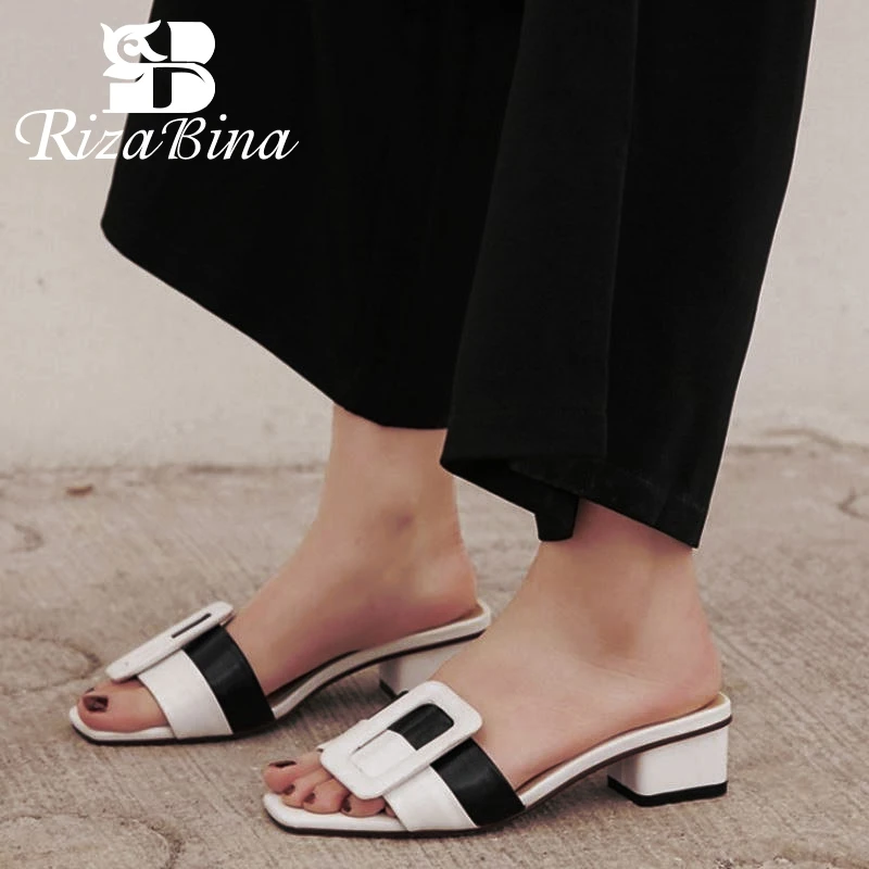 RizaBina 2019 Cow Leather Sandals Women Mixed Color Open Toe Thick Heels Slippers Daily Outdoor Beach Shoes Women Size 33-41
RizaBina 2019 Cow Leather Sandals Women Mixed Color Open Toe Thick Heels Slippers Daily Outdoor Beach Shoes Women Size 33-41