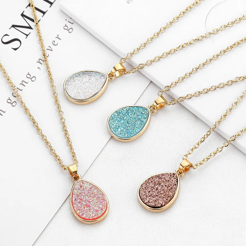 Women Dazzling Druzy Necklace Waterdrop Pendant Gold Color Clavicle Chain Water Drop Choker Fashion Jewelry for Ladies Girls
Women Dazzling Druzy Necklace Waterdrop Pendant Gold Color Clavicle Chain Water Drop Choker Fashion Jewelry for Ladies Girls