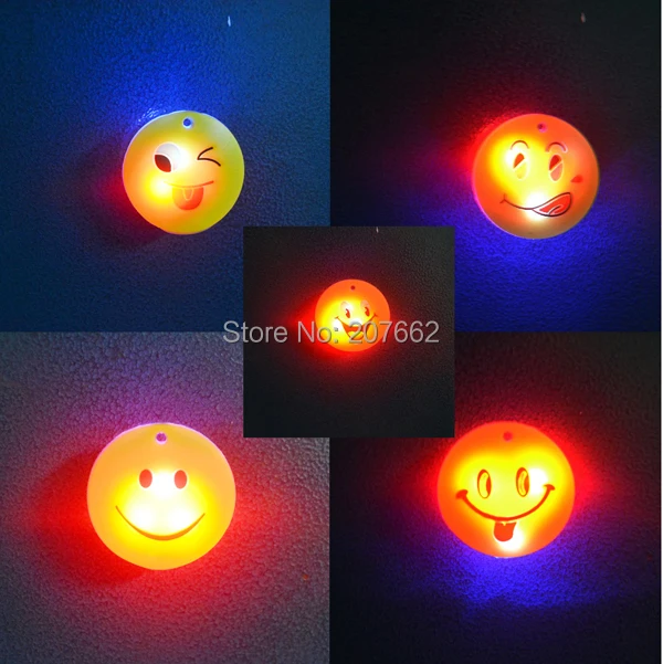 30pcs/lot soft rubber led smiley badge yellow smile led flashing brooch glow brooch disco KTV party supplies
30pcs/lot soft rubber led smiley badge yellow smile led flashing brooch glow brooch disco KTV party supplies
