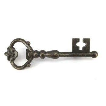 CC 56mm Antique Bronze Key Style Handle Drawer Wardrobe Door Handle Wooden Box Handles With Screws Zinc Alloy 119*39mm
CC 56mm Antique Bronze Key Style Handle Drawer Wardrobe Door Handle Wooden Box Handles With Screws Zinc Alloy 119*39mm