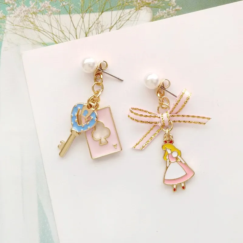 Alice In Wonderland Metal Enamel Asymmetric Earrings Cute/Romantic Sweet Cartoon Enamel Pink Alice Stud Earring Jewelry
Alice In Wonderland Metal Enamel Asymmetric Earrings Cute/Romantic Sweet Cartoon Enamel Pink Alice Stud Earring Jewelry
