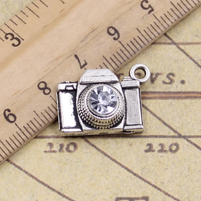 5pcs/lot Charms camera 20x16mm Tibetan Silver Pendants Crafts Making Findings Handmade Antique Jewelry DIY for Necklace
5pcs/lot Charms camera 20x16mm Tibetan Silver Pendants Crafts Making Findings Handmade Antique Jewelry DIY for Necklace