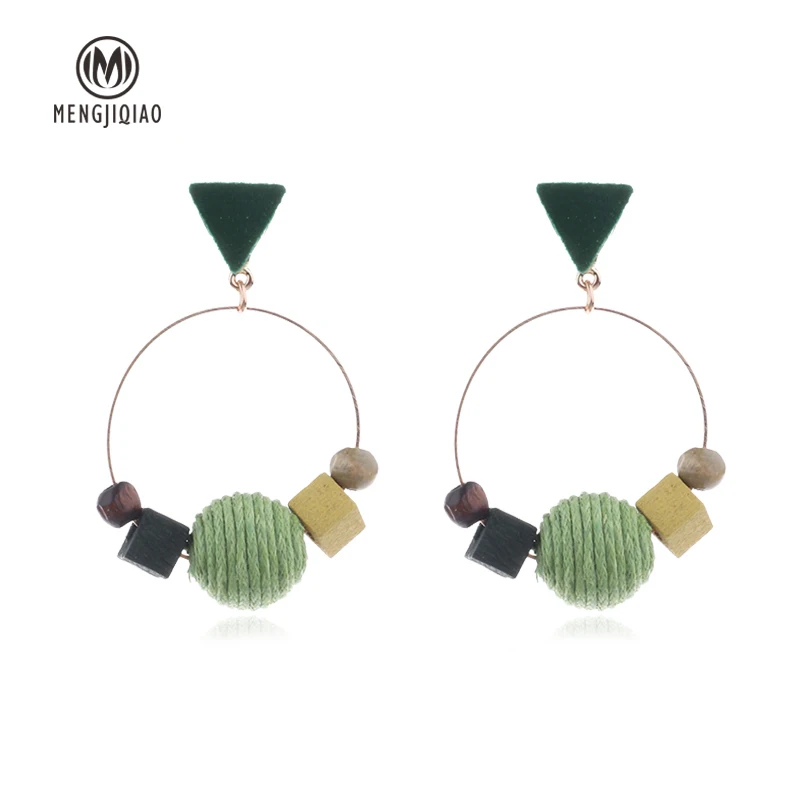 MENGJIQIAO 2018 New Bohemian Style Geometric Circle Thread Ball Drop Earrings For Women Square Wooden Velvet Pendientes Brincos
MENGJIQIAO 2018 New Bohemian Style Geometric Circle Thread Ball Drop Earrings For Women Square Wooden Velvet Pendientes Brincos