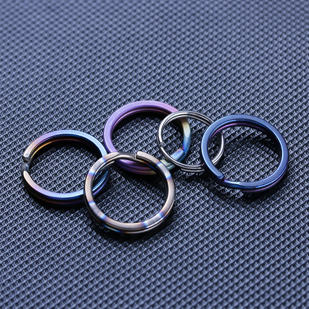 1/2 PCs Titanium Alloy EDC Key Chain Outdoor Hanging Buckle Key Ring Circle Clip Portable Holder Camping Travel Tools
1/2 PCs Titanium Alloy EDC Key Chain Outdoor Hanging Buckle Key Ring Circle Clip Portable Holder Camping Travel Tools