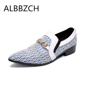 New mens pointed toe slip on party shoes fashion carving genuinel leather casual shoes men suit dress wedding shoes big yards 46
New mens pointed toe slip on party shoes fashion carving genuinel leather casual shoes men suit dress wedding shoes big yards 46