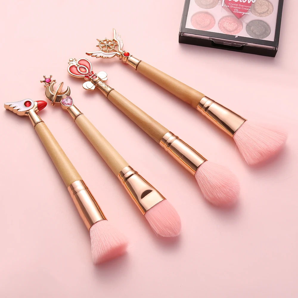 Beauty Cardcaptor Sakura Design Light Soft Wooden Handle Brushes Powder Blush Foundation Brush Facial Make Up Gift For Fans
Beauty Cardcaptor Sakura Design Light Soft Wooden Handle Brushes Powder Blush Foundation Brush Facial Make Up Gift For Fans