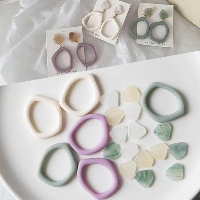 10pcs Irregular Resin Frame Earring Charm for Diy Jewelry Making Bezel Pendants Fitting Women Dangle Earring Handmade Supplier
10pcs Irregular Resin Frame Earring Charm for Diy Jewelry Making Bezel Pendants Fitting Women Dangle Earring Handmade Supplier