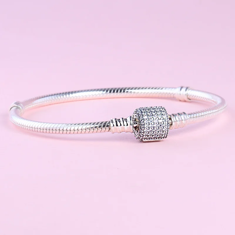 100% 925 Sterling Silver Classic Shining Gem Snake Bone Basic Pan Bracelet Fashion Rose Gold Original Wedding Couple Wholes 
100% 925 Sterling Silver Classic Shining Gem Snake Bone Basic Pan Bracelet Fashion Rose Gold Original Wedding Couple Wholes