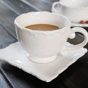 Brand high quality western cups+saucer set with double ears handgrip white ceramic afternoon milk tea coffe cups tray drinkware
Brand high quality western cups+saucer set with double ears handgrip white ceramic afternoon milk tea coffe cups tray drinkware