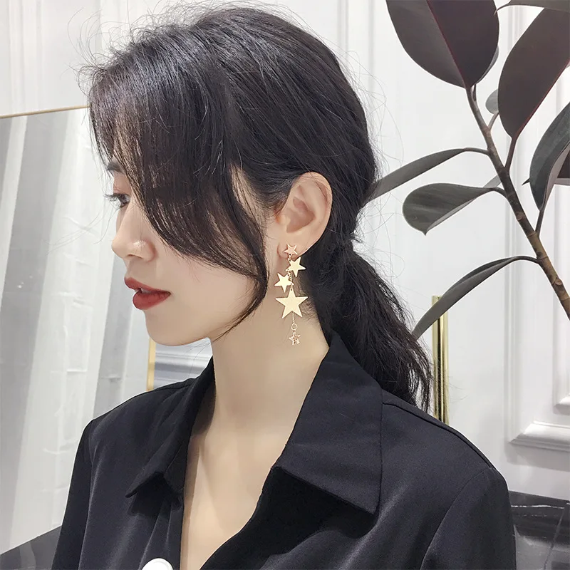 2019 hot fashion jewelry simple metal copper multiple five-pointed star earrings long tassel gold silver earrings for women
2019 hot fashion jewelry simple metal copper multiple five-pointed star earrings long tassel gold silver earrings for women