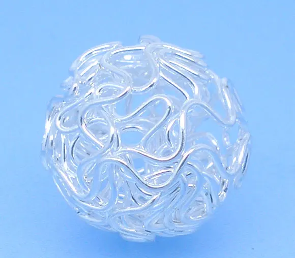 Zinc metal alloy Spacer Beads Ball Silver Plated Flower Hollow Pattern Color Plated About 18mm( 6/8") Dia, 2 PCs new
Zinc metal alloy Spacer Beads Ball Silver Plated Flower Hollow Pattern Color Plated About 18mm( 6/8") Dia, 2 PCs new