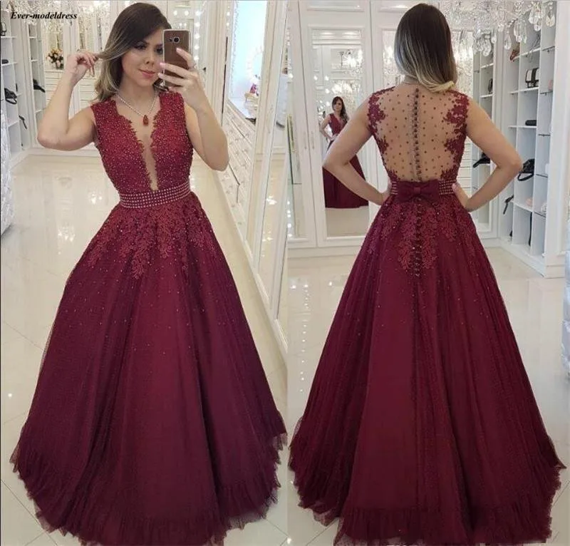 Vintage Burgundy Lace Prom Dresses 2020 V-Neck Appliques Beaded Illusion Buttons Back Evening Graduation Gowns Vestidos De Gala
Vintage Burgundy Lace Prom Dresses 2020 V-Neck Appliques Beaded Illusion Buttons Back Evening Graduation Gowns Vestidos De Gala