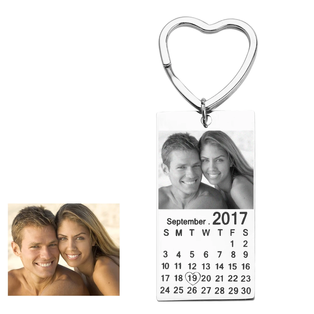 Personalized Calendar Keychain Hand Stamped Photo Date Key Chain Stainless Steel Jewelry For Lover Special Date Souvenir Gift
Personalized Calendar Keychain Hand Stamped Photo Date Key Chain Stainless Steel Jewelry For Lover Special Date Souvenir Gift