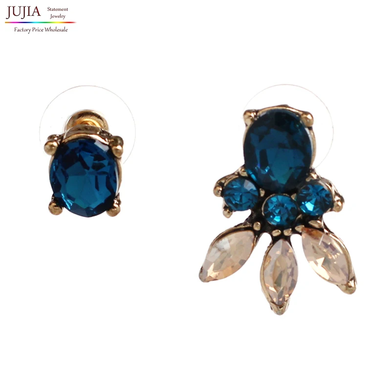 Statement Trendy Jewelry Elegant crystal Stone Flowers Antique Stud Earrings Factory Wholesale
Statement Trendy Jewelry Elegant crystal Stone Flowers Antique Stud Earrings Factory Wholesale