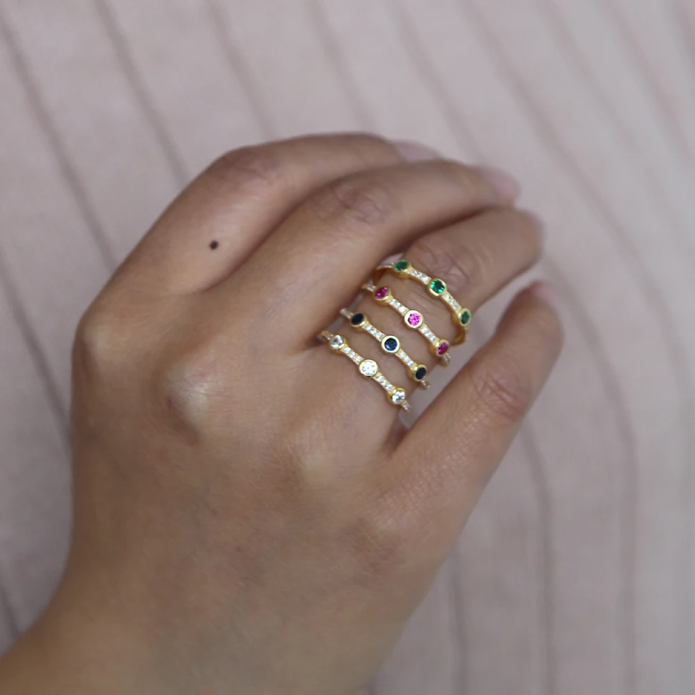us SIZE 5 6 7 8 9 stacking cz engagement band ring 925 sterling silver high quality simple minimal 4 colors finger Midi rings
us SIZE 5 6 7 8 9 stacking cz engagement band ring 925 sterling silver high quality simple minimal 4 colors finger Midi rings