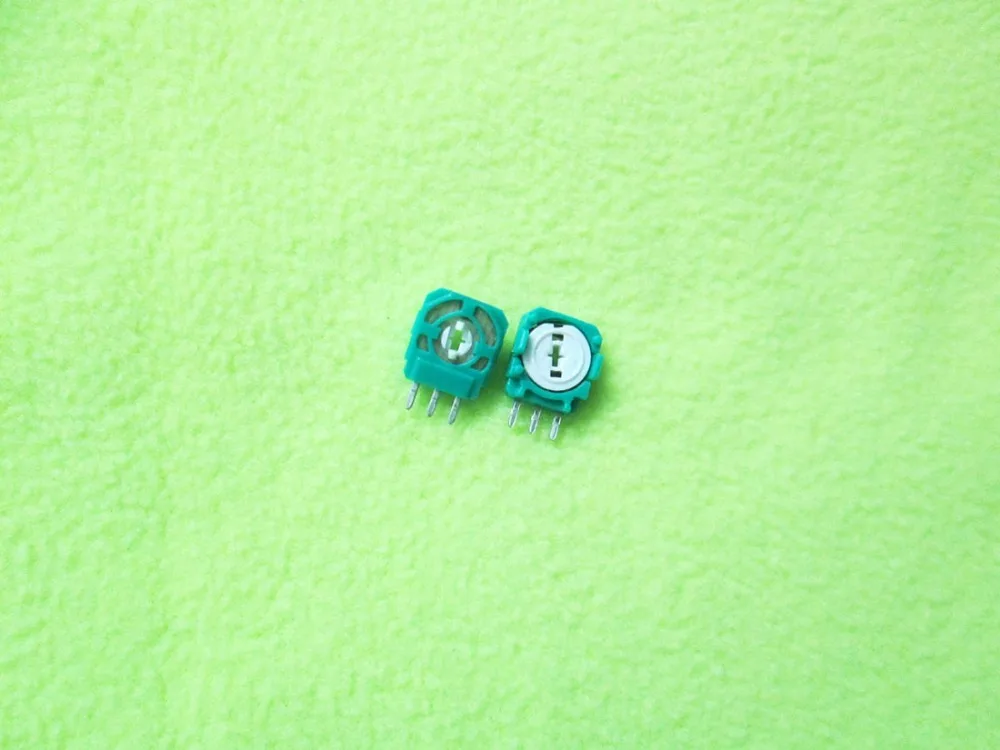 Green Module Micro Switch For PS4 Joystick Axis Analog Sensor Part For Playstation 4 Controller For Xbox One Repair
Green Module Micro Switch For PS4 Joystick Axis Analog Sensor Part For Playstation 4 Controller For Xbox One Repair