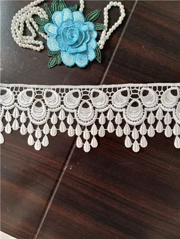 14 yards off white lace trim, lace sewing accessories, 10 cm wide jewelry lace trim, lace craft accessories
14 yards off white lace trim, lace sewing accessories, 10 cm wide jewelry lace trim, lace craft accessories
