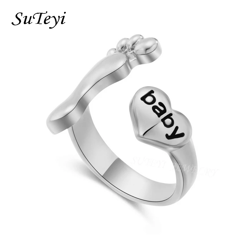 SUTEYI Excellent Baby Word Print Little Footprint And Heart-shaped Rings For Parents' Love Child Birthday Gift Women Ring
SUTEYI Excellent Baby Word Print Little Footprint And Heart-shaped Rings For Parents' Love Child Birthday Gift Women Ring