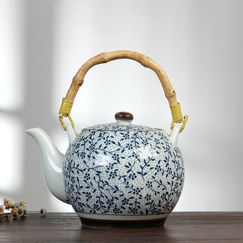 TANGPIN big capacity blue-and-white ceramic teapot kettle chinese tea pot 1000ml
TANGPIN big capacity blue-and-white ceramic teapot kettle chinese tea pot 1000ml