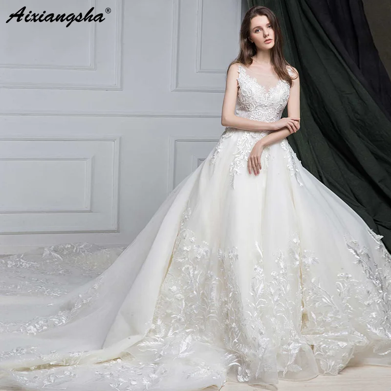 Stunning Advanced Custom vestido de noiva Royal Train Beaded Embroidery Lace Organza Beige Bride Dress Wedding Gowns 2019
Stunning Advanced Custom vestido de noiva Royal Train Beaded Embroidery Lace Organza Beige Bride Dress Wedding Gowns 2019