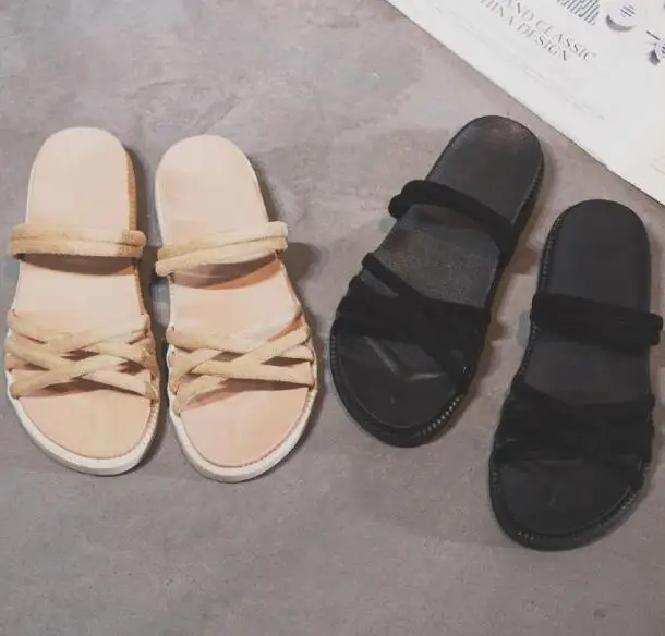 2019 new summer two wearing net red roman sandals women's ins tide wild wear fashion flat sandals
2019 new summer two wearing net red roman sandals women's ins tide wild wear fashion flat sandals