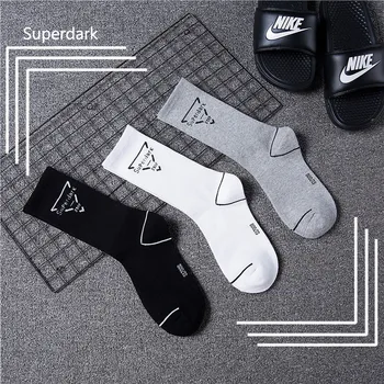 New Harajuku Style Hip Hop Street Skateboard Fashion Sports Letters Tide Brand Men and Women Couples Cotton Socks Crew
New Harajuku Style Hip Hop Street Skateboard Fashion Sports Letters Tide Brand Men and Women Couples Cotton Socks Crew