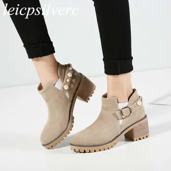Women Boots Autumn Winter High Heel Warm Flock Pearl Buckle Ankle Chelsea Motorcycle Martin Shoes 2018 Sexy Fashion Black Beige
Women Boots Autumn Winter High Heel Warm Flock Pearl Buckle Ankle Chelsea Motorcycle Martin Shoes 2018 Sexy Fashion Black Beige