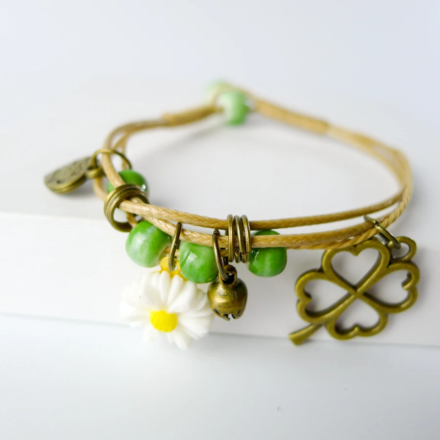 Plastic Flower pendant beads Hand-made Bracelet Bohemian Charm Bracelet For Women Gift Strand bracelets #EY406
Plastic Flower pendant beads Hand-made Bracelet Bohemian Charm Bracelet For Women Gift Strand bracelets #EY406