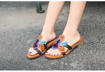 Brown Black Mixed Color Women Flat Slippers Fashion Rivets Studded Casual Outside Slides Shoes Pink Real Leather Women Sandalias
Brown Black Mixed Color Women Flat Slippers Fashion Rivets Studded Casual Outside Slides Shoes Pink Real Leather Women Sandalias