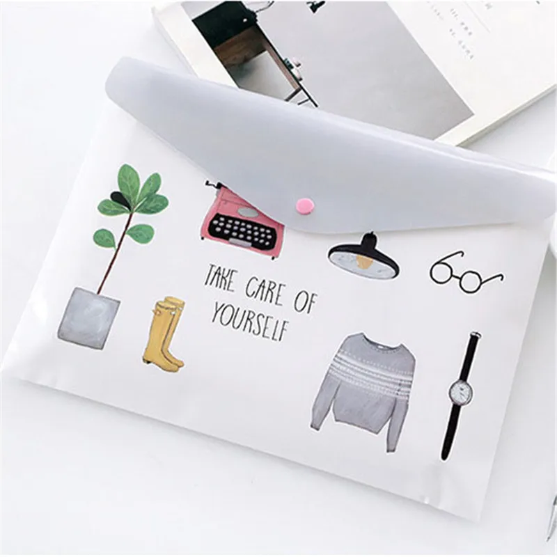 Simple PVC A4 File Folder Clip Document Filing Bag School Supplies Stationery Organizer For Legal Paper Contract Free Shipping
Simple PVC A4 File Folder Clip Document Filing Bag School Supplies Stationery Organizer For Legal Paper Contract Free Shipping