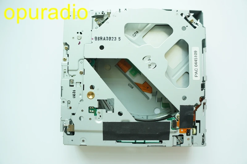 Matsushita 6 CD changer mechanism with 19P connector E-9060A for 2005-2006 Nissan Altima Mazda 3 2004 car CD radio player
Matsushita 6 CD changer mechanism with 19P connector E-9060A for 2005-2006 Nissan Altima Mazda 3 2004 car CD radio player