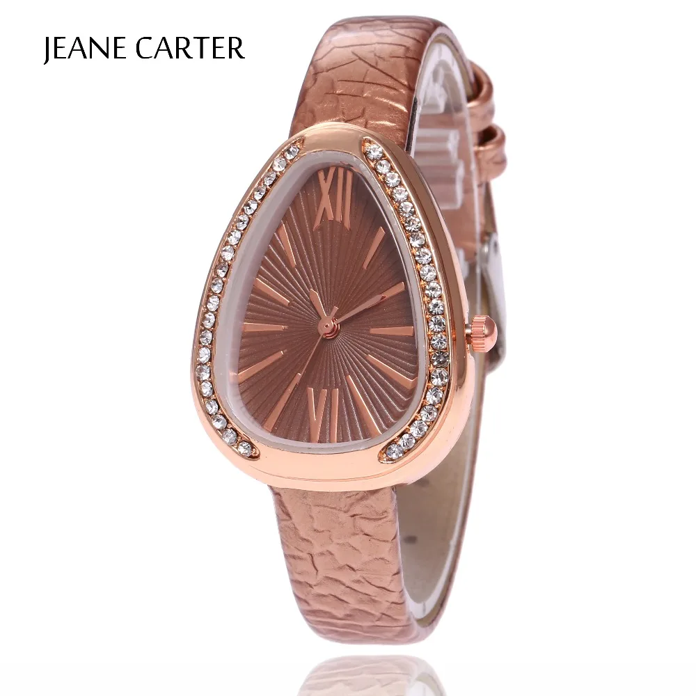 Reloj Mujer 2018 New Vogue Watches Women Watch Elegant Leather Rhinestone Triangle Ladies Quartz Wrist Watch Clocks Montre Femme
Reloj Mujer 2018 New Vogue Watches Women Watch Elegant Leather Rhinestone Triangle Ladies Quartz Wrist Watch Clocks Montre Femme